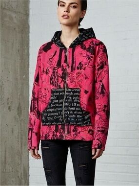 Vintage Peach Berserk
"Gals on Top" Quote Hoodie | Edgy Hand-Printed Streetwear